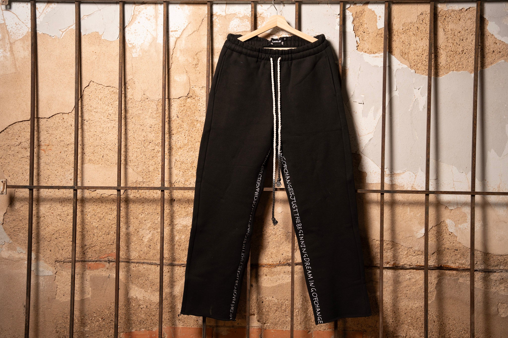 UNLD “Dreaming of Change” Sweatpant